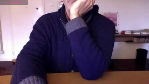 Bi sexy guy lovense hush is on private is open or password show tip if you like. online show from 12/23/25, 08:01