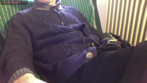 Bi sexy guy lovense hush is on private is open or password show tip if you like. online show from 04/05/26, 06:10