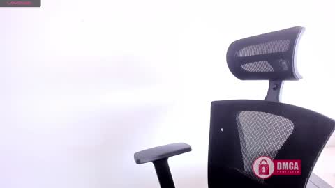 Bella online show from 01/10/25, 07:21