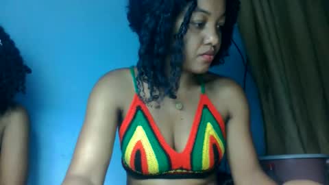 Snapshot of myriamee chatting on 06/07/26, 08:34 myriamee online show from 06/07/26, 08:34