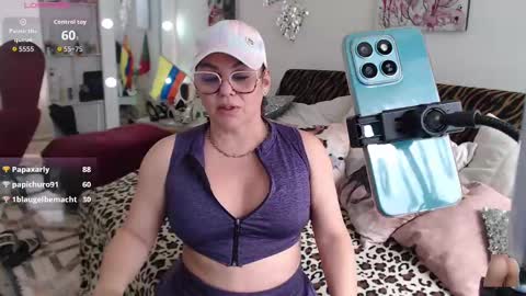 Snapshot of myrnasexxx chatting on 09/16/25, 07:59 Myrna Sessions online show from 09/16/25, 07:59
