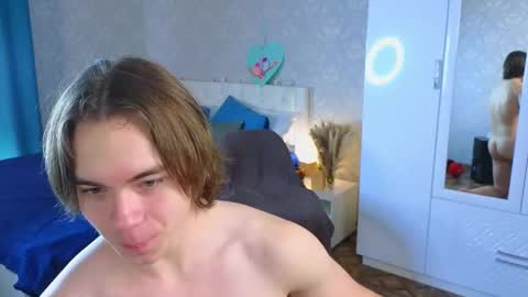 Snapshot of myshkek chatting on 03/08/25, 05:59 Mickey online show from 03/08/25, 05:59