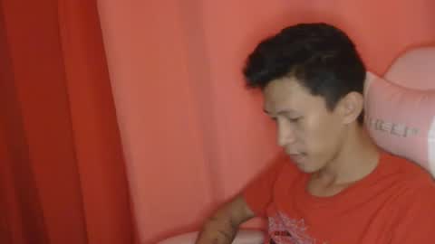 Snapshot of mysterious_man15 chatting on 02/24/25, 04:15 mysterious_man15 online show from 02/24/25, 04:15