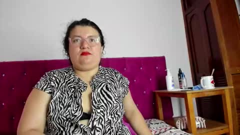 mystery_psique online show from 10/25/25, 03:29