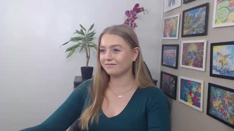 Erica online show from 01/08/25, 12:47