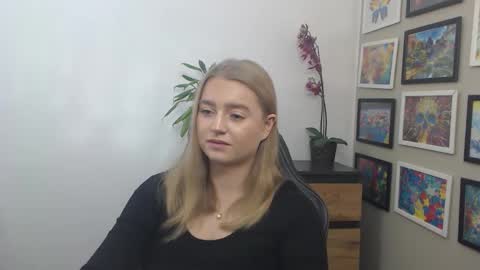 Erica online show from 10/14/25, 08:04