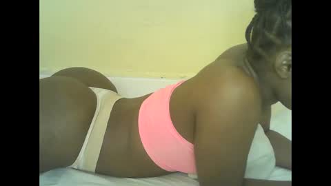 mystic_linna online show from 06/05/26, 06:52