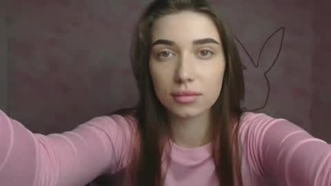 Amelia online show from 04/02/26, 11:30