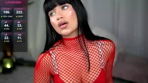 Snapshot of mysticlayla chatting on 10/28/25, 05:11 mysticlayla online show from 10/28/25, 05:11