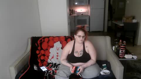 Snapshot of mysticlynn420 chatting on 01/26/25, 08:14 MysticLynn online show from 01/26/25, 08:14