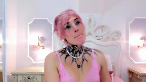 Misteika online show from 09/24/25, 11:46