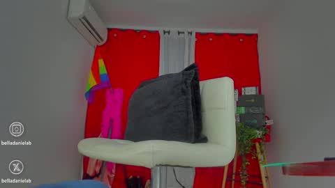   IG belladanielab online show from 02/01/25, 07:26