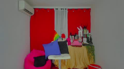   IG belladanielab online show from 04/09/26, 06:19