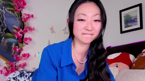 MySweetSofie online show from 09/18/25, 05:59