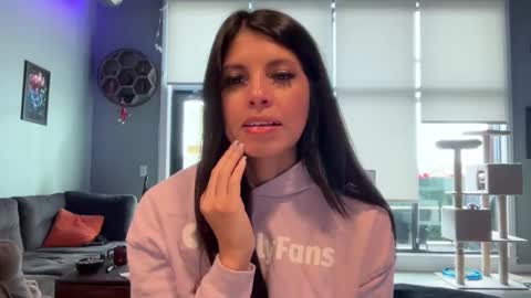 Snapshot of mywild_cambabe chatting on 02/21/26, 04:41 Gabby online show from 02/21/26, 04:41