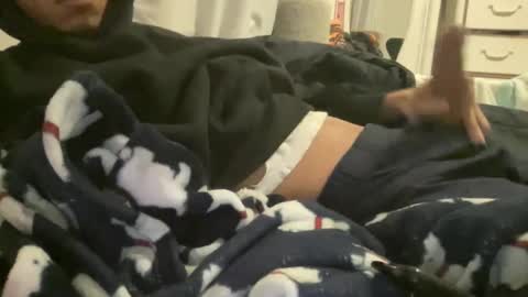 Snapshot of n1ix chatting on 10/24/25, 02:08 newbie online show from 10/24/25, 02:08