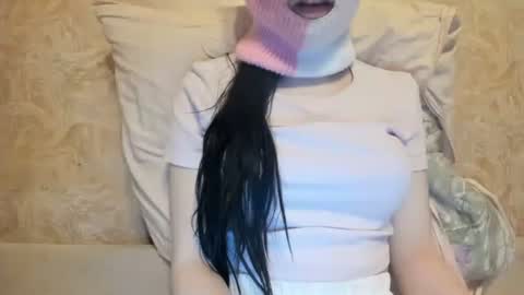 Snapshot of n33n33 chatting on 02/13/26, 04:08 n33n33 online show from 02/13/26, 04:08