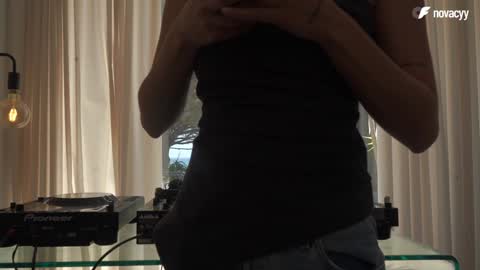 Nova online show from 03/28/26, 02:27