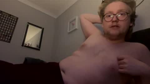 Snapshot of n_ryan98 chatting on 03/22/26, 09:07 n_ryan98 online show from 03/22/26, 09:07