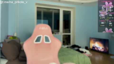 Snapshot of na_prikole_ chatting on 10/12/25, 10:31 Vanessa and Julia  online show from 10/12/25, 10:31