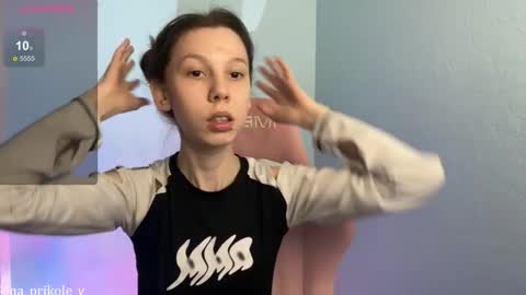 Vanessa and Julia  online show from 01/09/26, 08:21