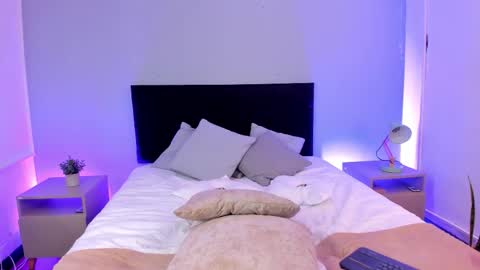 AMY online show from 11/26/25, 07:15