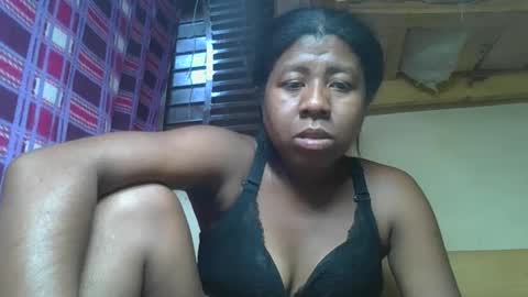 naadiaaa online show from 03/12/26, 08:37