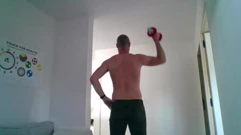 naaktlopertjebe online show from 04/23/26, 08:13