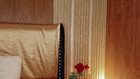 naamah_b online show from 07/22/26, 03:15