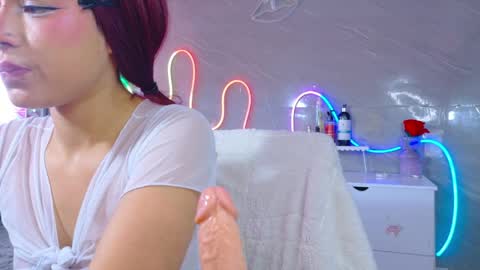 naaomi_cute online show from 04/09/26, 09:53