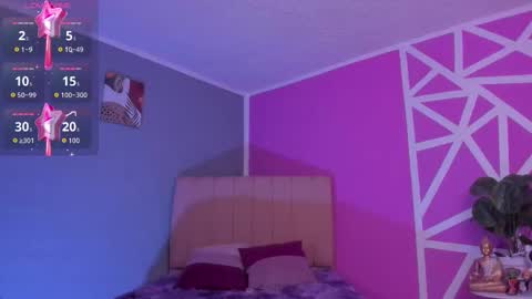 anny online show from 10/25/25, 10:04