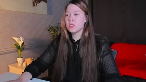 Snapshot of nabi_brown chatting on 06/15/26, 10:39 NabiBrown online show from 06/15/26, 10:39