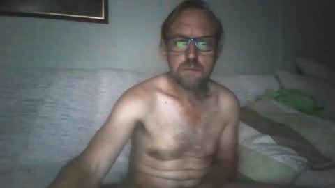 Snapshot of nachtigall25 chatting on 09/24/25, 10:57 nachtigall25 online show from 09/24/25, 10:57