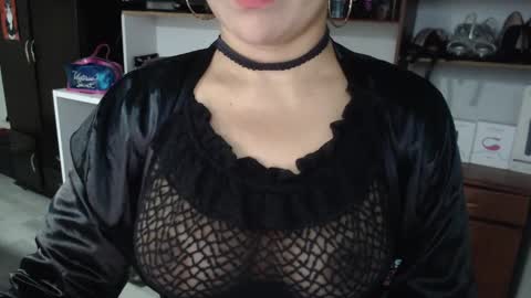 Nadia  online show from 02/08/25, 12:49