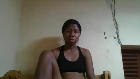 nadiasando online show from 11/24/25, 07:57