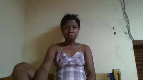 nadiasando online show from 12/04/25, 04:33