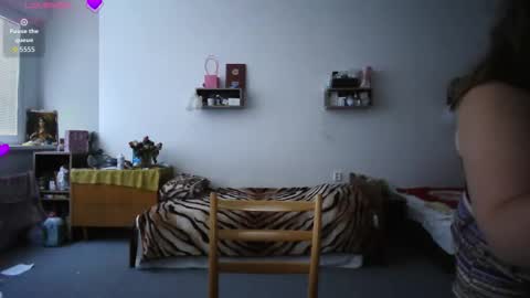 nadiiamorgun online show from 10/02/25, 06:09