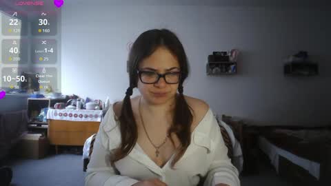 Snapshot of nadiiamorgun chatting on 05/05/26, 05:26 nadiiamorgun online show from 05/05/26, 05:26