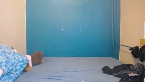 Snapshot of nadinnnea chatting on 03/04/25, 01:49 nadinnnea online show from 03/04/25, 01:49