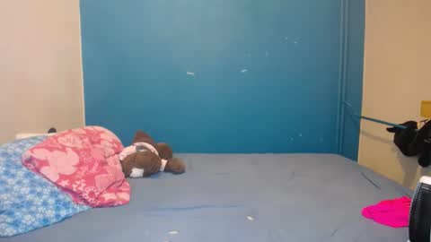 Snapshot of nadinnnea chatting on 03/07/25, 06:43 nadinnnea online show from 03/07/25, 06:43
