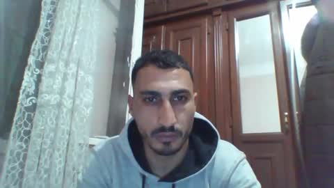 V online show from 02/11/25, 06:22