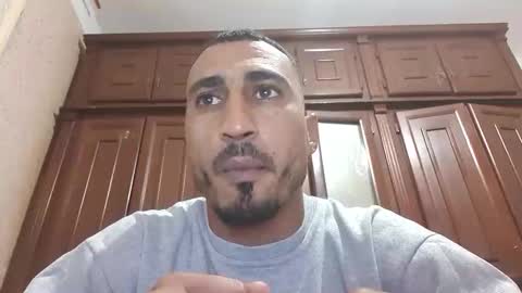 V online show from 11/22/25, 01:43