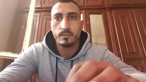 Snapshot of nadirff16 chatting on 01/09/26, 01:25 V online show from 01/09/26, 01:25