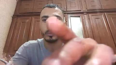 Snapshot of nadirff16 chatting on 01/11/26, 12:32 V online show from 01/11/26, 12:32