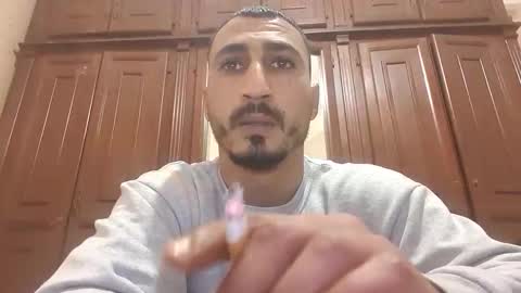 Snapshot of nadirff16 chatting on 01/17/26, 12:10 V online show from 01/17/26, 12:10