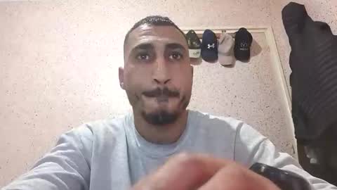 Snapshot of nadirff16 chatting on 02/05/26, 04:55 V online show from 02/05/26, 04:55