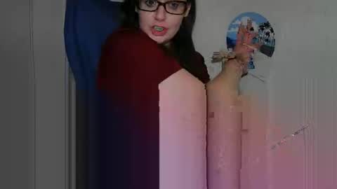 Nadya nextdoor online show from 05/09/26, 04:39