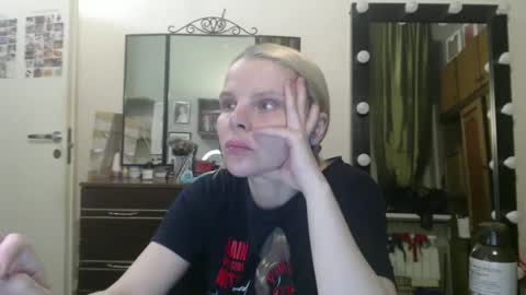 nadyagt online show from 05/13/26, 09:33