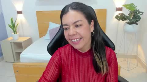 N A H I A online show from 02/08/25, 06:01