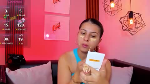 Snapshot of nahiajhonson_ chatting on 02/17/26, 12:12 Nahia online show from 02/17/26, 12:12